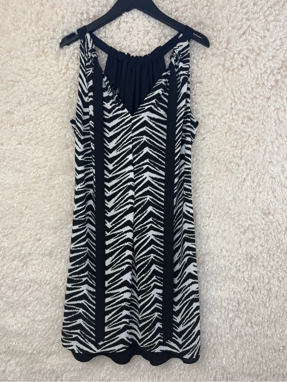 Black and White Zebra Print Sleeveless Dress